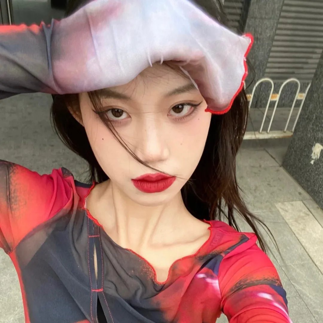 岸边露伴一动不动 真人剧